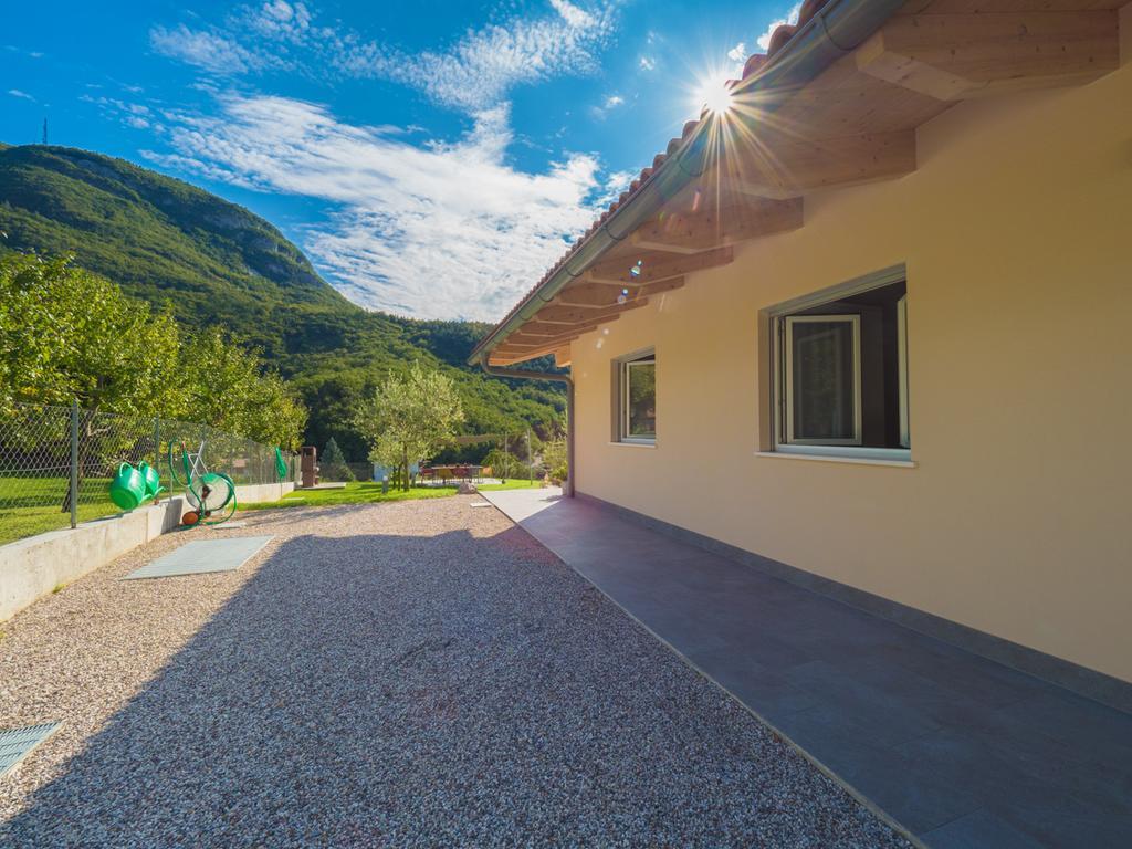 La Gazza Ladra Apartments - Garda Chill Out Drena Exterior photo